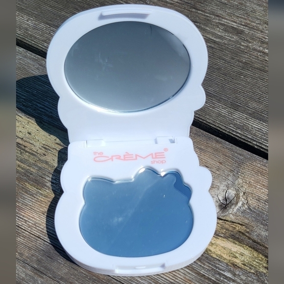 The Crème Shop - Hello Kitty On-The-Go Compact Mirror - Picture 4 of 7